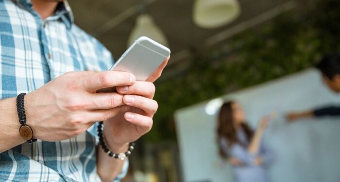 Basic information about the SMSbro service: why you should use it