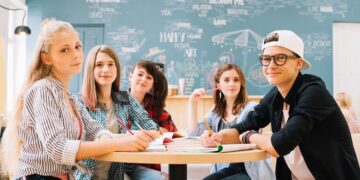 Преимущества приобретения курсовой работы: куда для этого обратиться