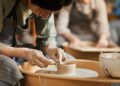 What ceramics courses to attend in Los Angeles: useful tips