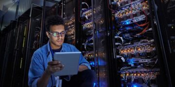 Аутстаффинг ИТ: понятие, особенности и правила проведения