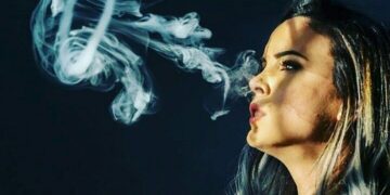 Влаштування багаторазових електронних сигарет та їх особливості