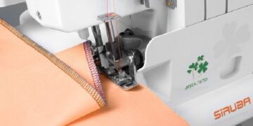 Оверлок и его роль в костюмерном деле