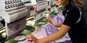 Искусство вышивки и шевронов