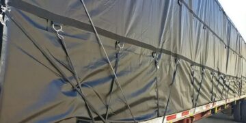 Flatbed-tarping techniques for aerospace components from Kentucky factories
