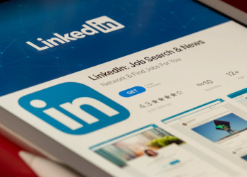 Социальная сеть LinkedIn: особенности работы и достоинства
