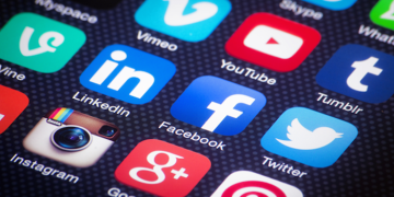 How to boost live stream views: methods and tips